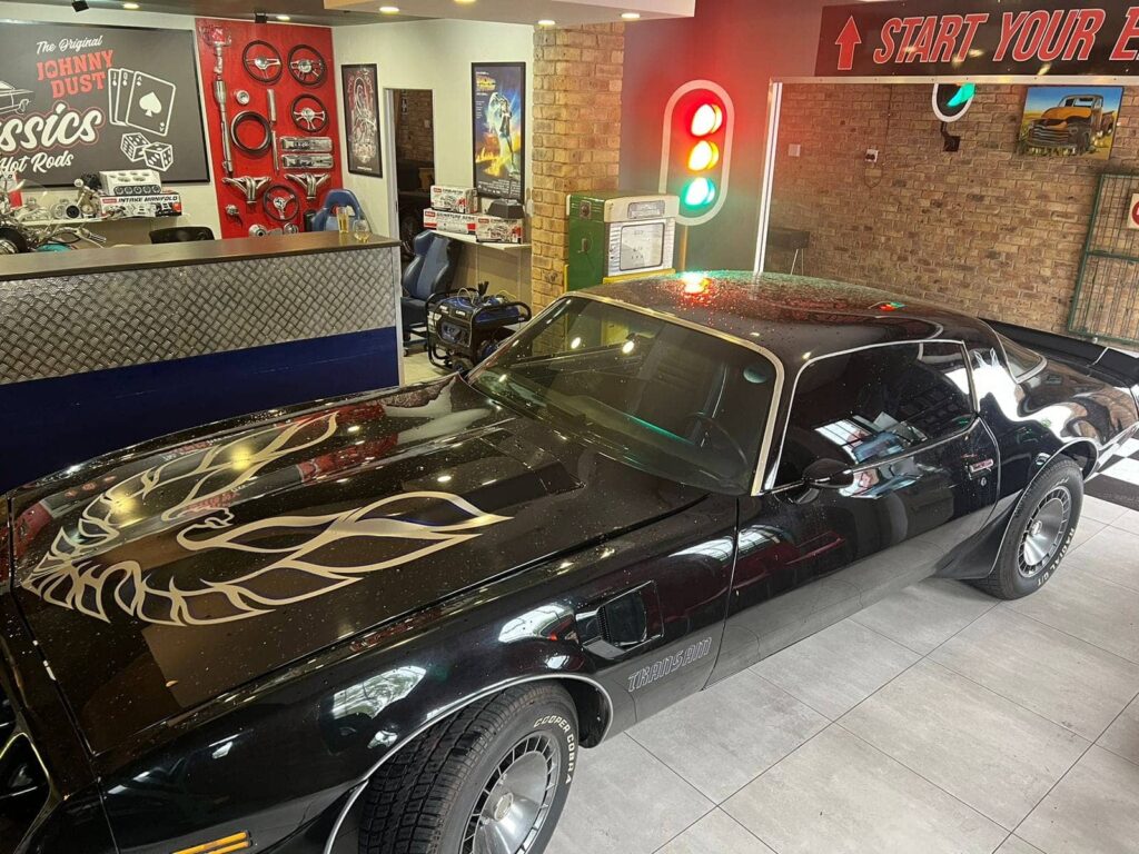 Johnny Dust black Pontiac Transam